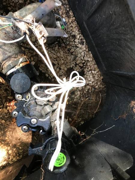 Une surconsommation est constatée sur un réseau d'eau extérieur sur Aix en Provence