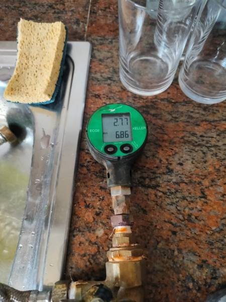 test pression réseau d'alimentation du logement